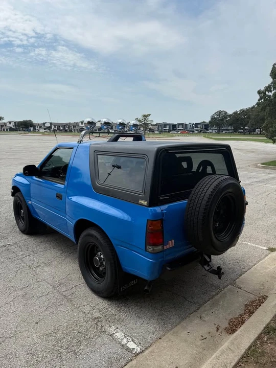 1994 Isuzu Rodeo - Image 5 of 13