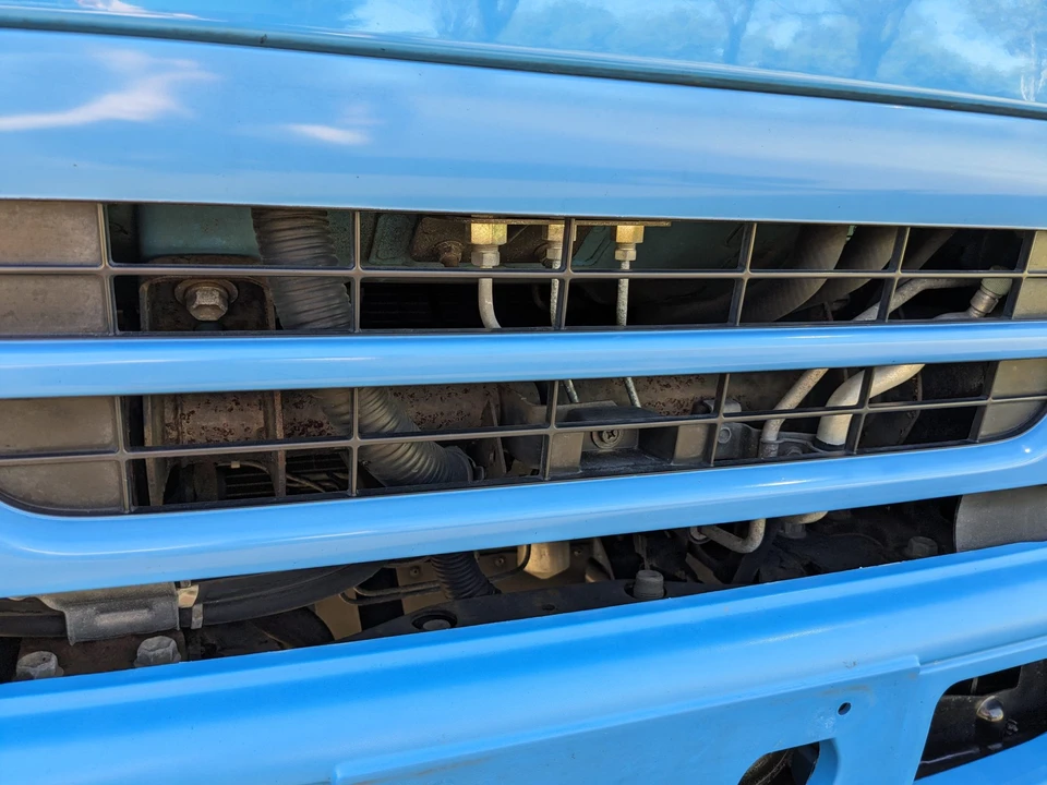 1994 Isuzu Elf - Image 18 of 31