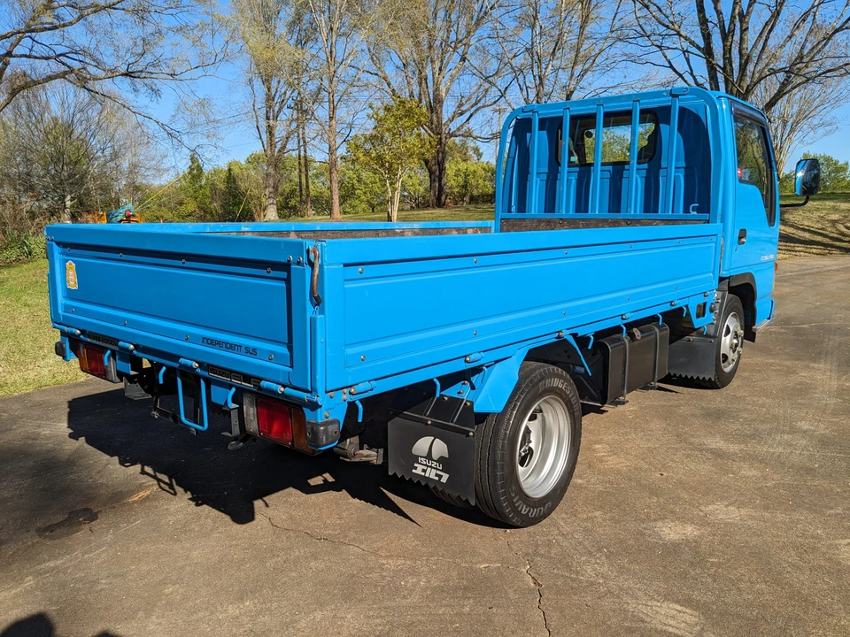 1994 Isuzu Elf - Image 6 of 31
