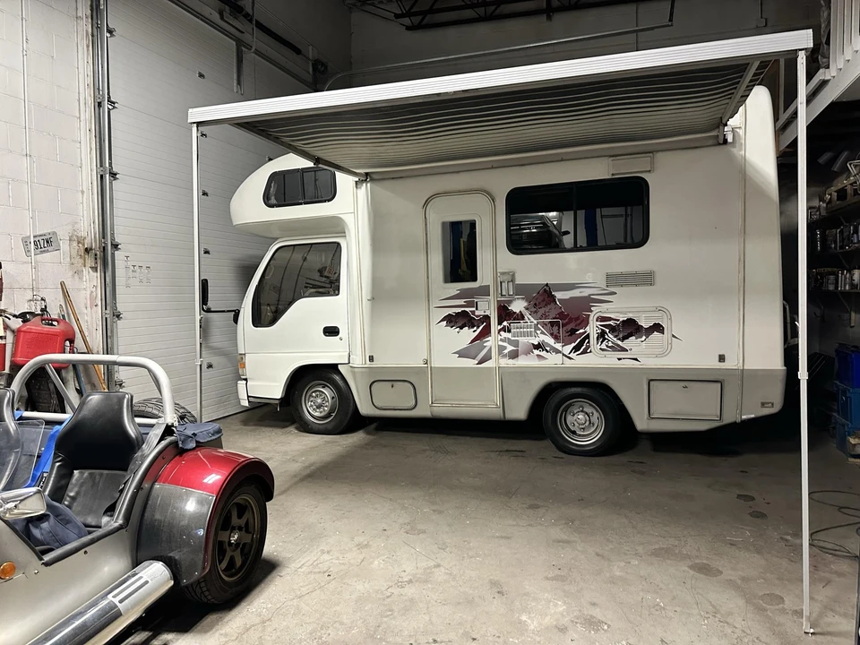 1994 Isuzu Elf - Image 21 of 31