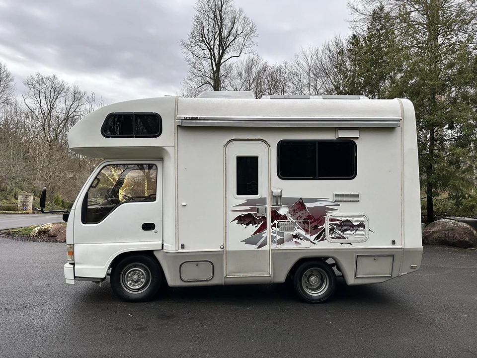 1994 Isuzu Elf - Image 19 of 31