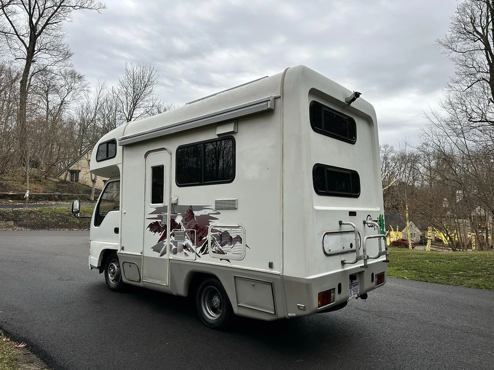 1994 Isuzu Elf - Image 17 of 31