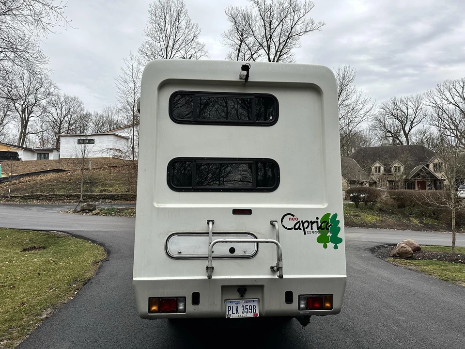 1994 Isuzu Elf - Image 15 of 31