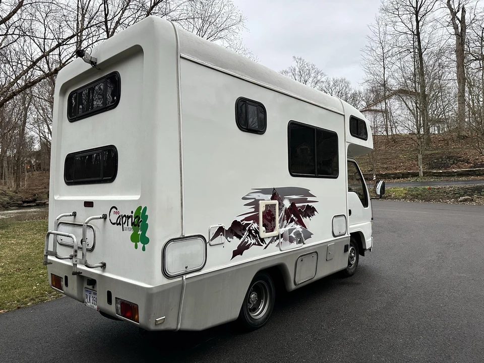 1994 Isuzu Elf - Image 13 of 31