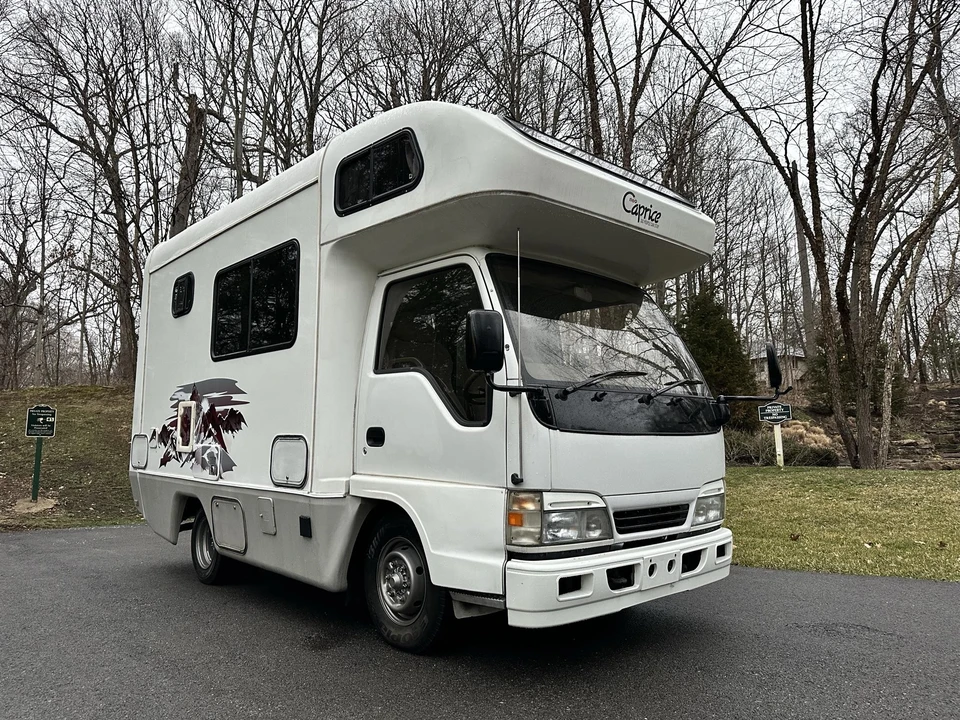 1994 Isuzu Elf - Image 10 of 31