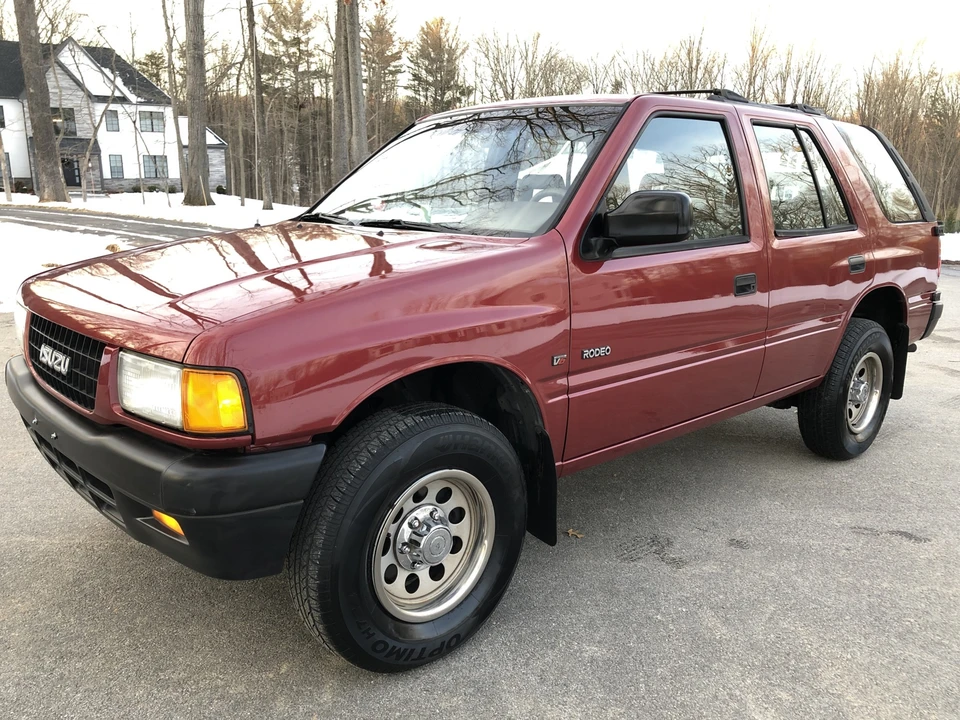 1994 Isuzu Rodeo - Image 2 of 31