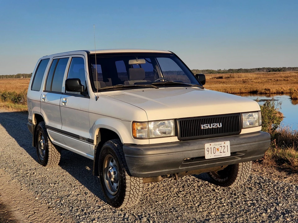1994 Isuzu Trooper - Image 13 of 31