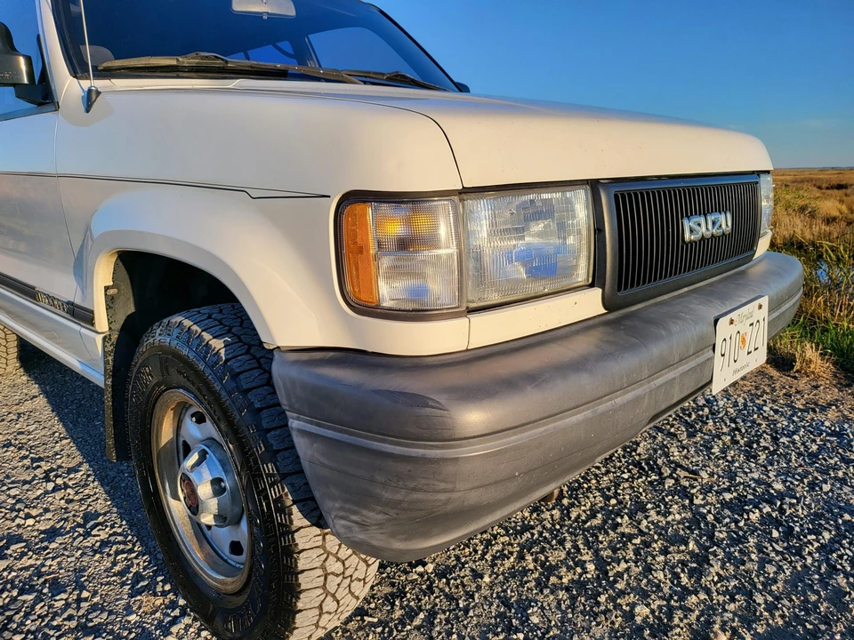1994 Isuzu Trooper - Image 27 of 31