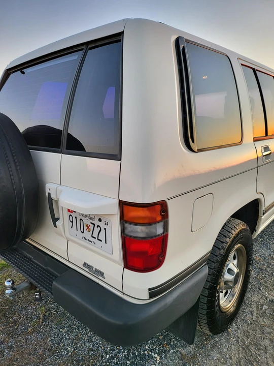 1994 Isuzu Trooper - Image 21 of 31