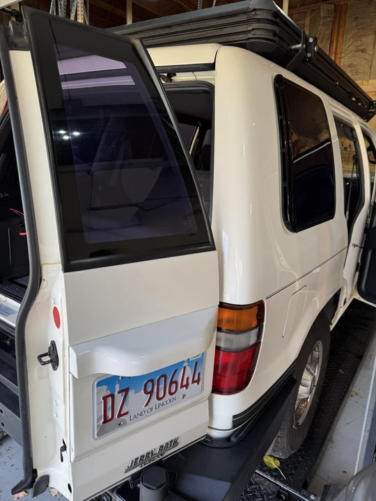 1994 Isuzu Trooper - Image 30 of 31
