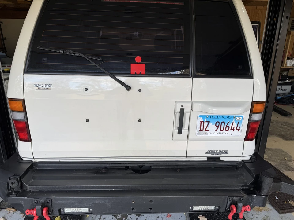 1994 Isuzu Trooper - Image 28 of 31