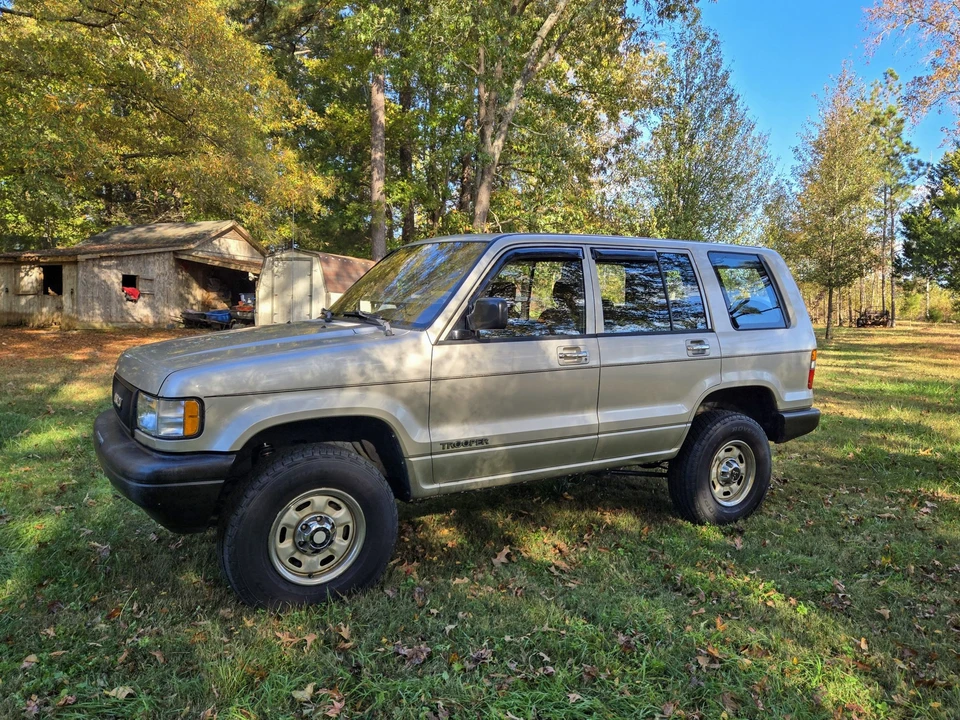 1994 Isuzu Trooper - Image 7 of 31