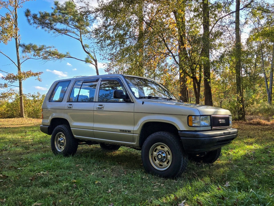 1994 Isuzu Trooper - Image 18 of 31