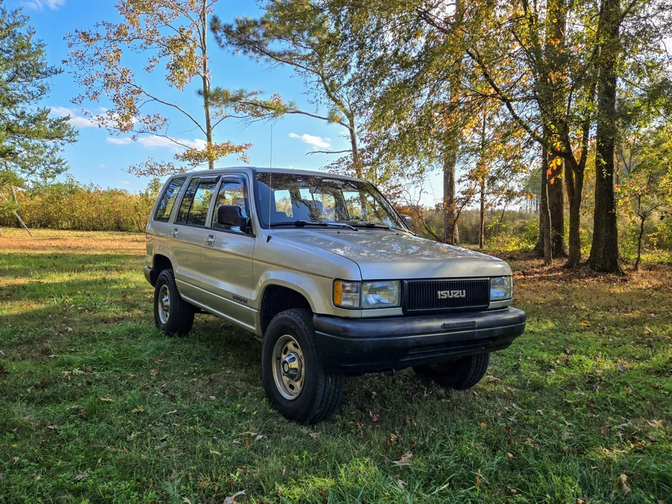 1994 Isuzu Trooper - Image 19 of 31