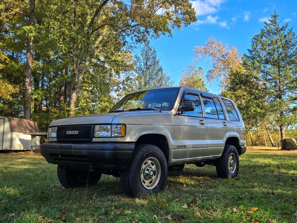 1994 Isuzu Trooper - Image 4 of 31