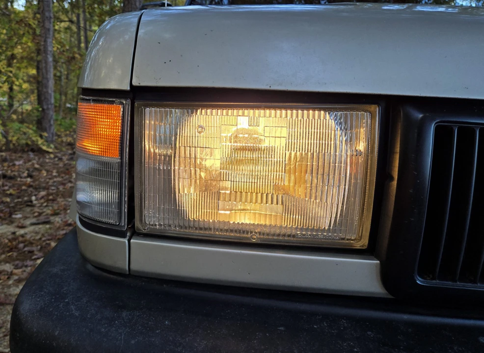 1994 Isuzu Trooper - Image 30 of 31