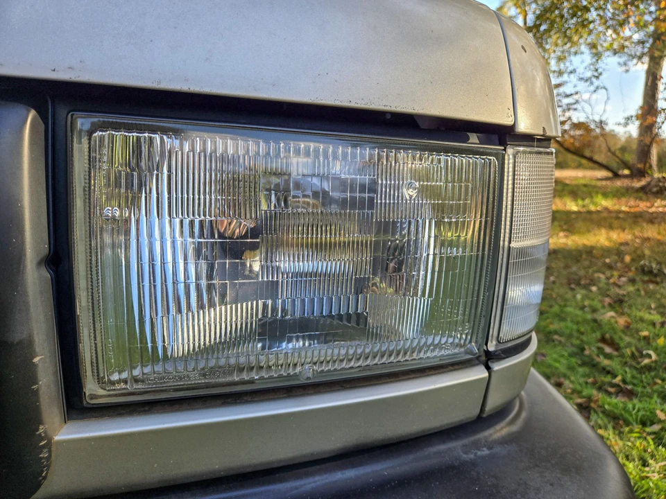 1994 Isuzu Trooper - Image 29 of 31