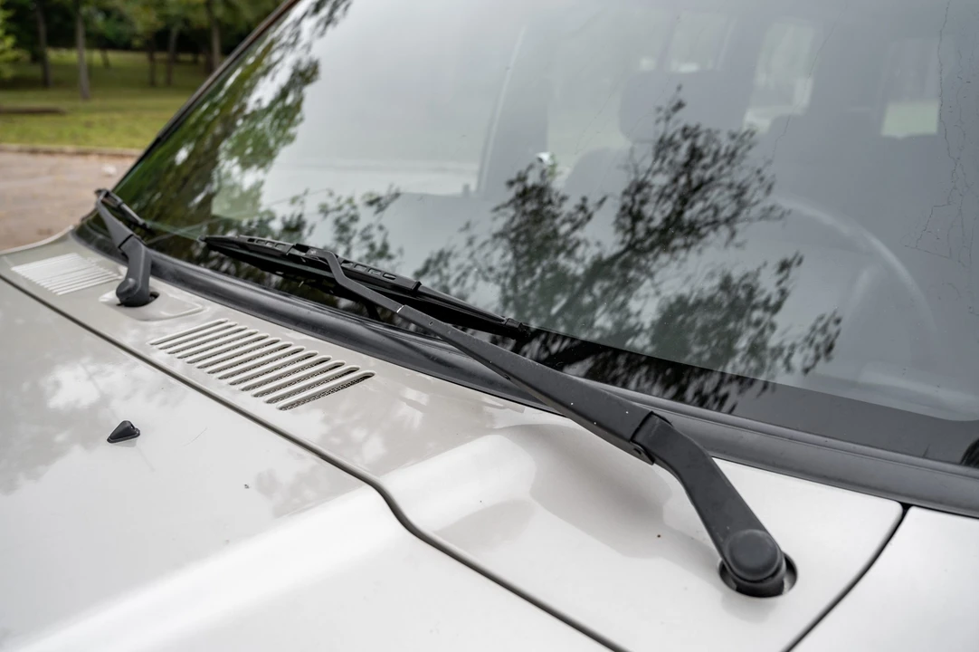 1994 Isuzu Trooper - Image 17 of 31
