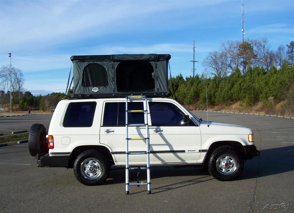 1994 Isuzu Trooper - Image 8 of 21