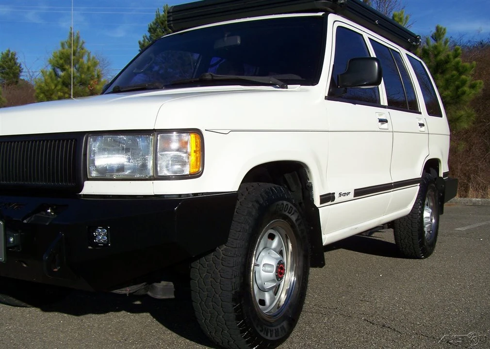 1994 Isuzu Trooper - Image 23 of 24