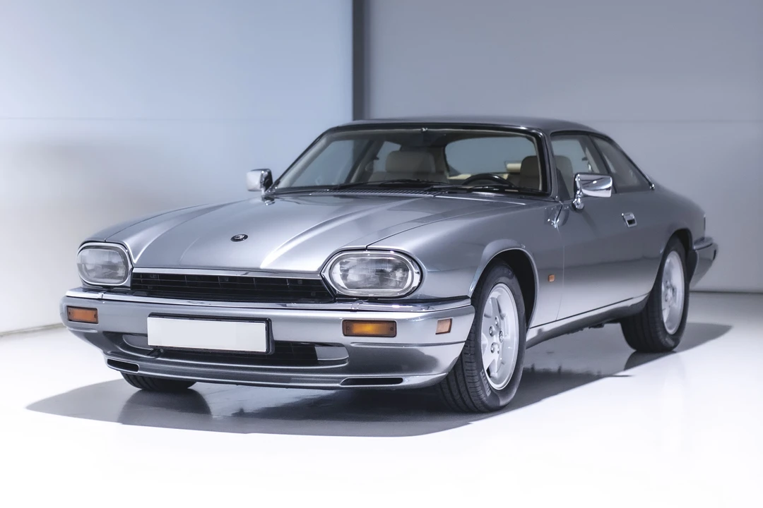 1994 Jaguar XJS Facelift AJ-16 - Image 2 of 31