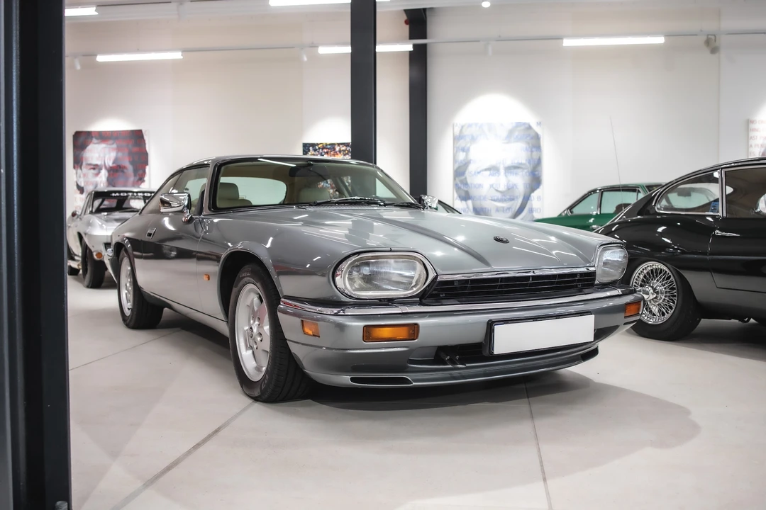 1994 Jaguar XJS Facelift AJ-16 - Image 25 of 31
