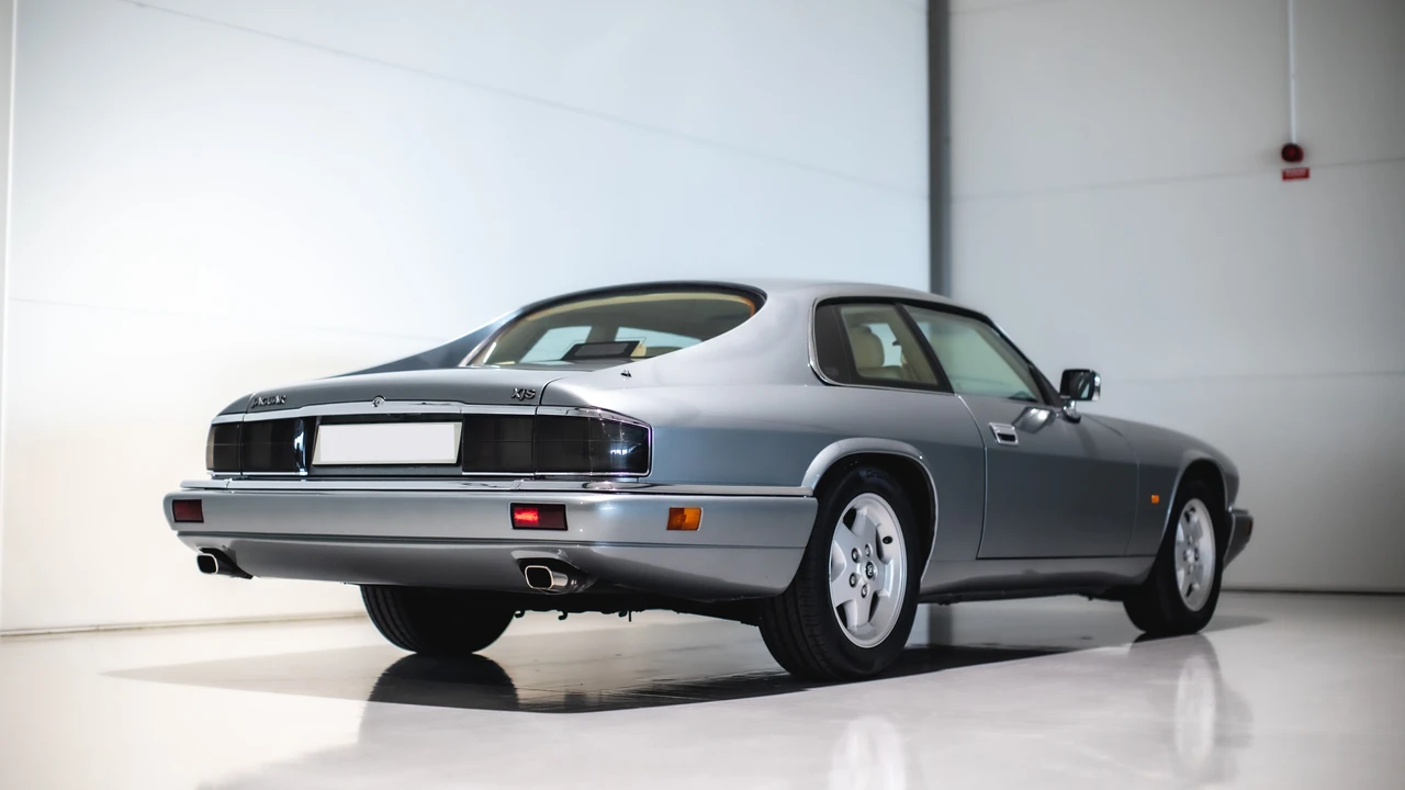 1994 Jaguar XJS Facelift AJ-16 - Image 9 of 31