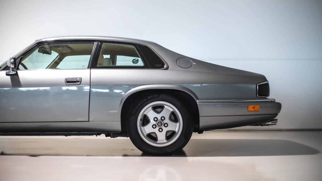 1994 Jaguar XJS Facelift AJ-16 - Image 17 of 31