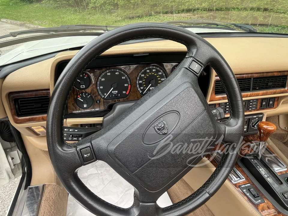 1994 Jaguar XJS Convertible - Image 13 of 31