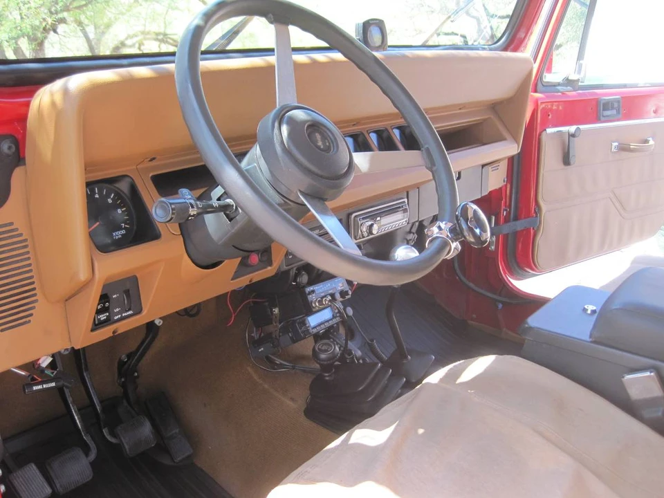 1994 Jeep YJ Wrangler - Image 12 of 14