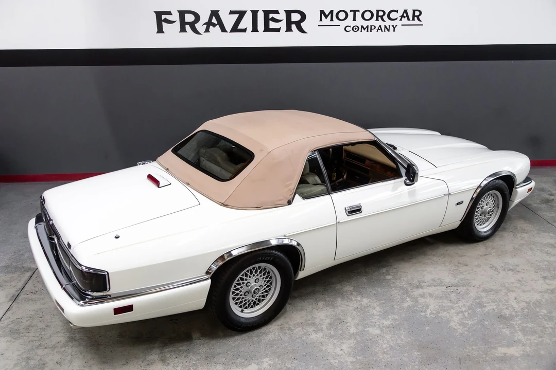 1994 Jaguar XJS Convertible - Image 19 of 31