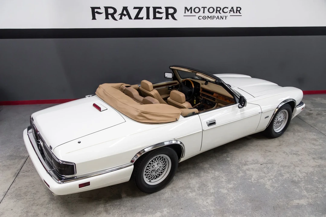 1994 Jaguar XJS Convertible - Image 10 of 31
