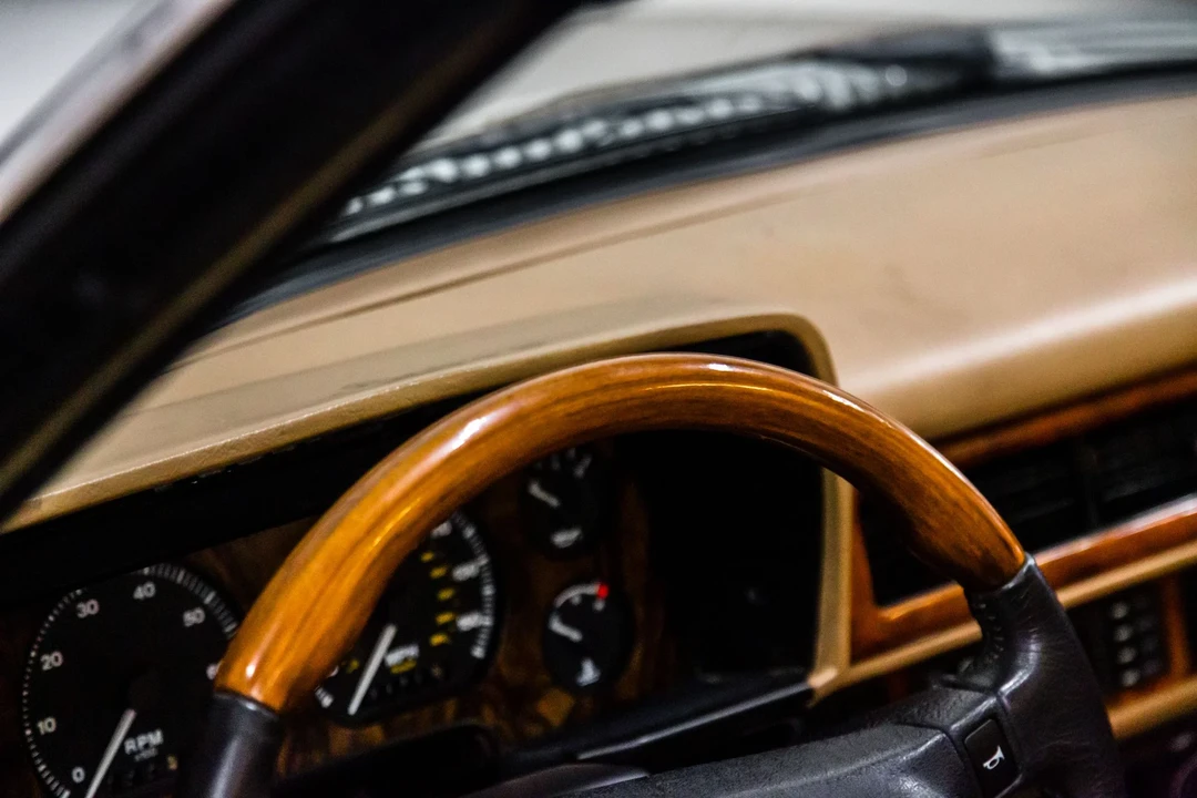 1994 Jaguar XJS Convertible - Image 28 of 31