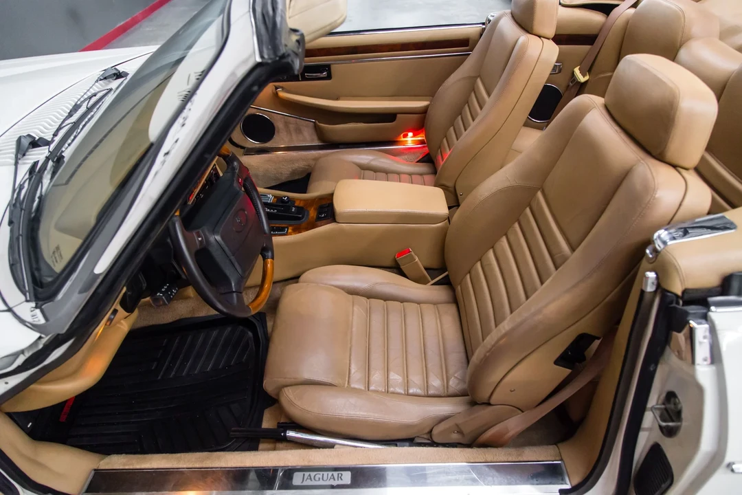 1994 Jaguar XJS Convertible - Image 26 of 31