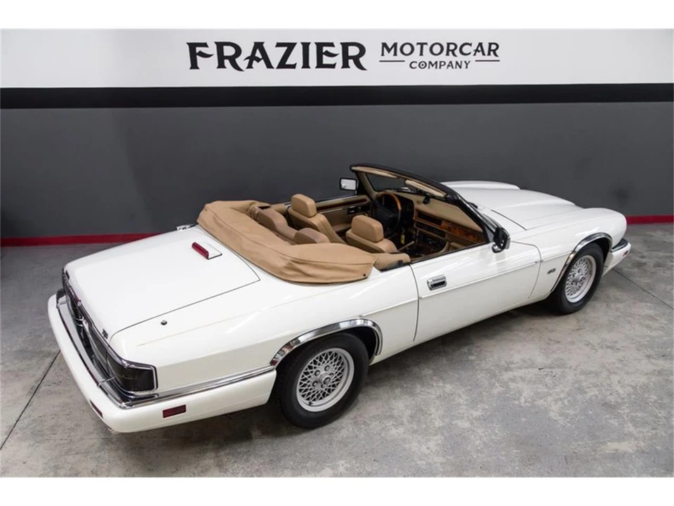 1994 Jaguar XJS Convertible - Image 10 of 31