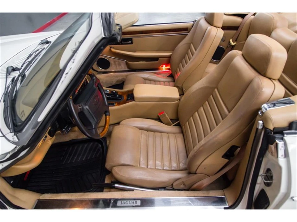1994 Jaguar XJS Convertible - Image 26 of 31