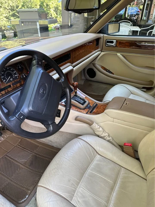 1994 Jaguar XJ40 XJ - Image 5 of 10