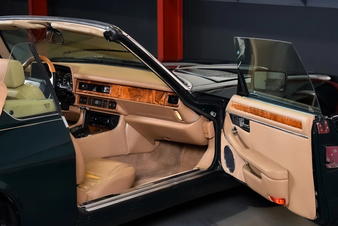 1994 Jaguar XJS Facelift AJ-16 - Image 27 of 30