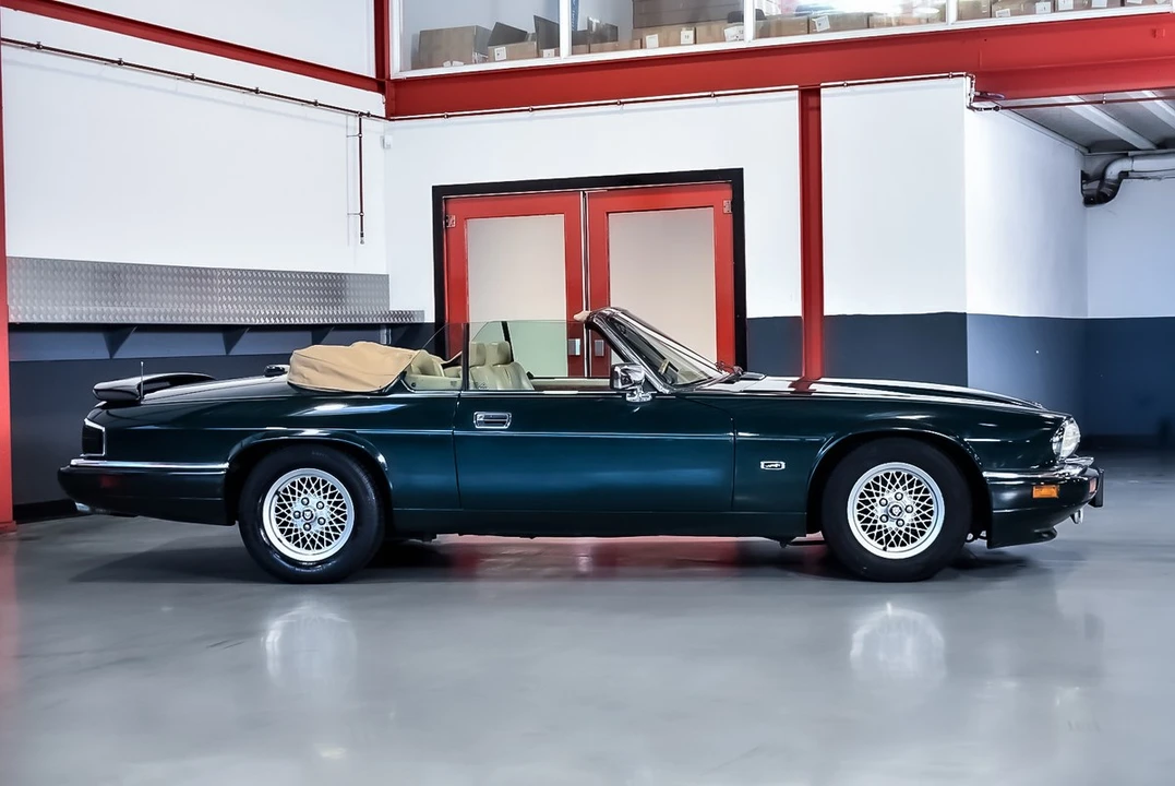 1994 Jaguar XJS Facelift AJ-16 - Image 15 of 30