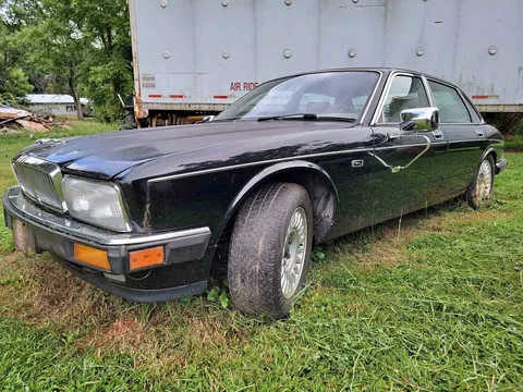 1994 Jaguar XJ XJ12 Sedan 4D