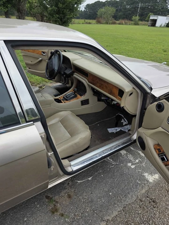 1994 Jaguar XJ40 XJ - Image 9 of 9