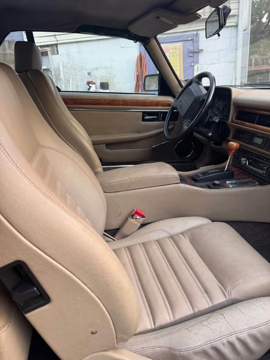 1994 Jaguar XJS Convertible - Image 9 of 10