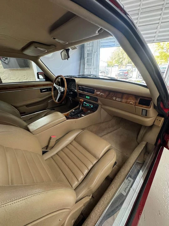 1994 Jaguar XJS - Image 8 of 10
