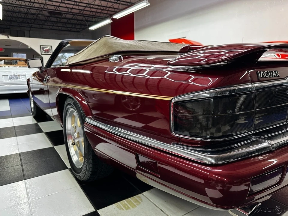 1994 Jaguar XJS Facelift V12 - Image 11 of 21