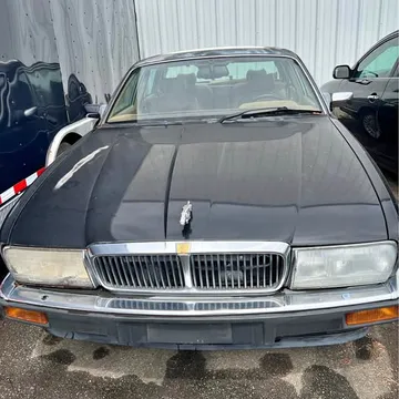 1994 Jaguar XJ12