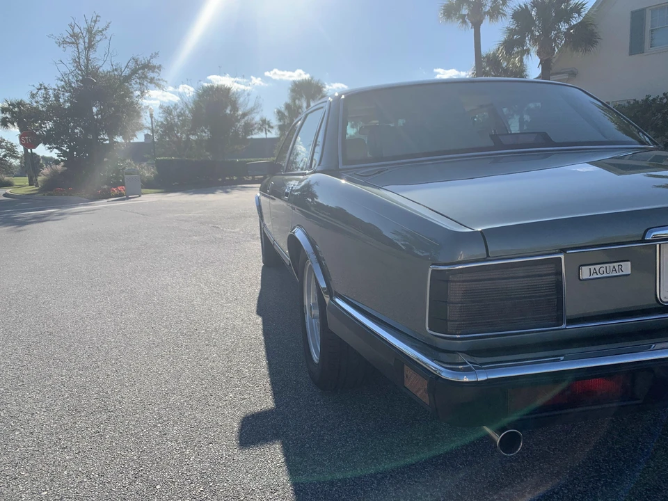 1994 Jaguar XJ40 XJ - Image 9 of 19