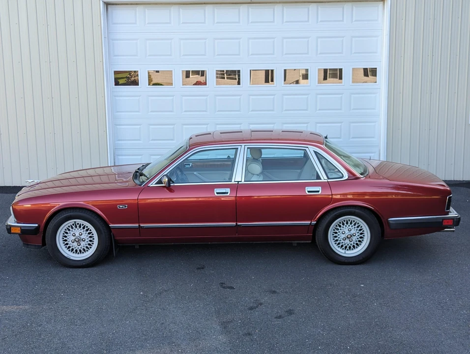 1994 Jaguar XJ40 XJ - Image 11 of 31