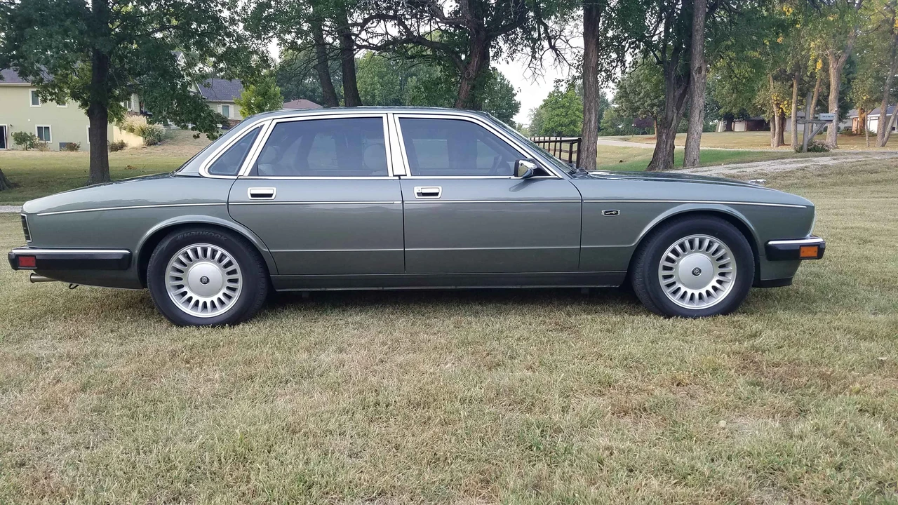 1994 Jaguar XJ Series 4 - Image 11 of 31
