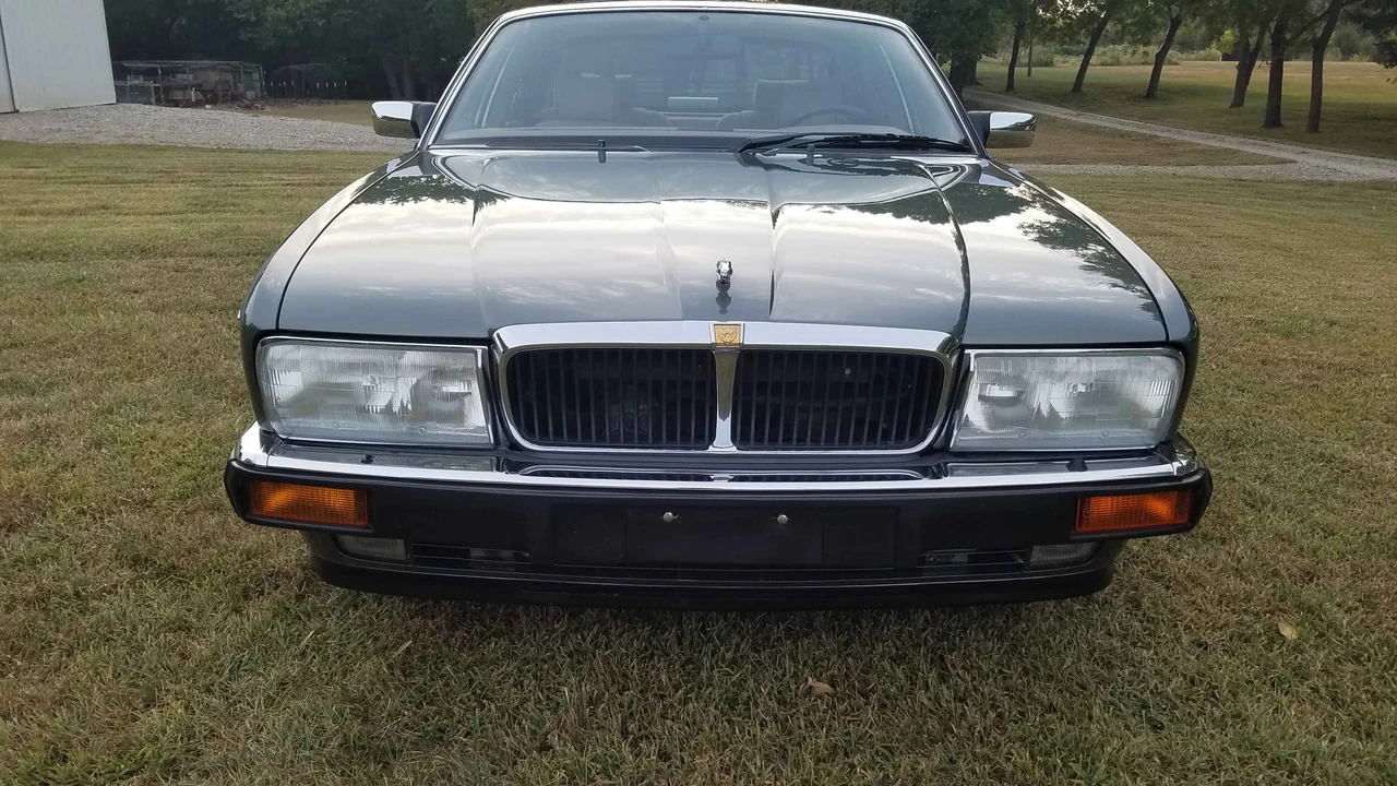 1994 Jaguar XJ Series 4 - Image 2 of 31