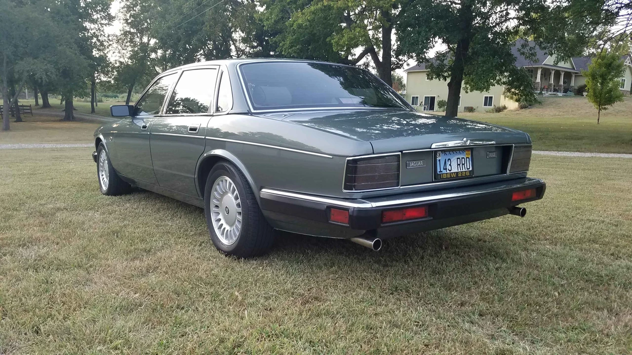 1994 Jaguar XJ Series 4 - Image 24 of 31